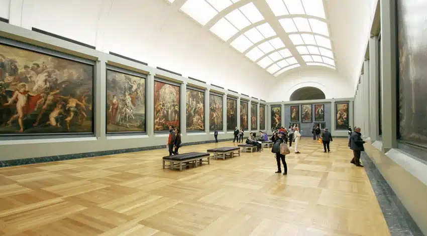 Cómo presentar tus obras de arte en un museo