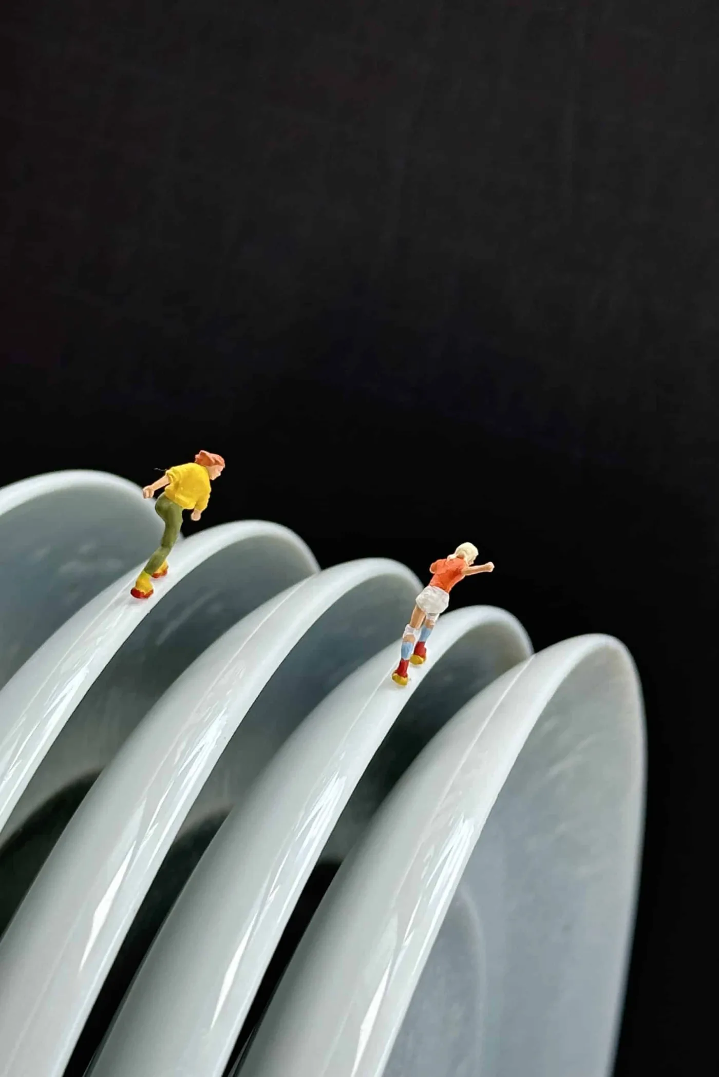 Dish Gliding