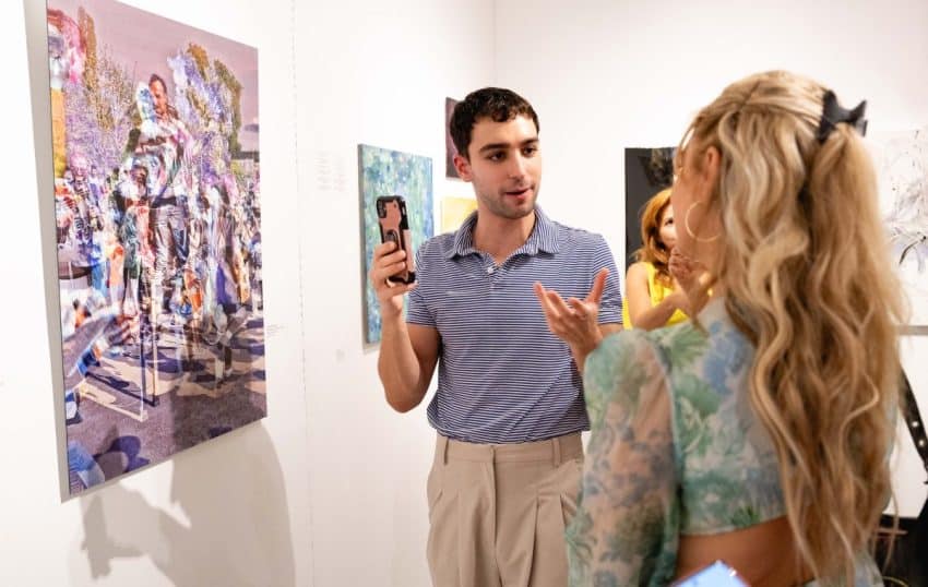 Art Advisor vs Art Dealer: What’s the Difference?