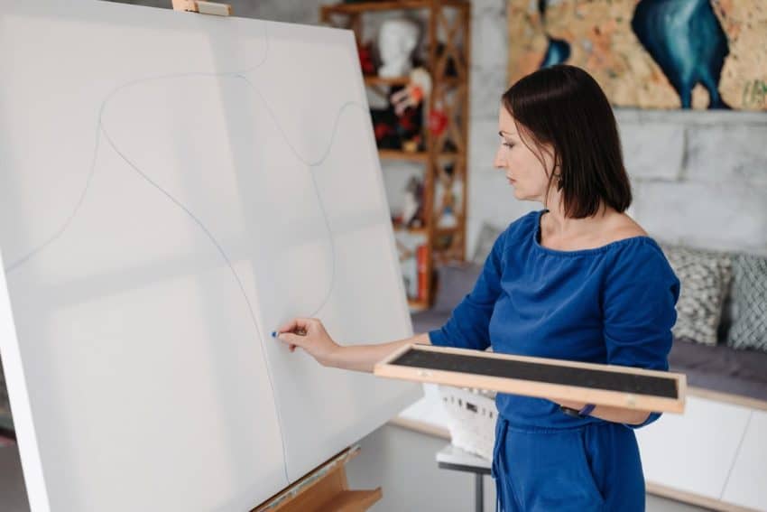Resolutions for Aspiring and Mid-Career Artists in the New Year